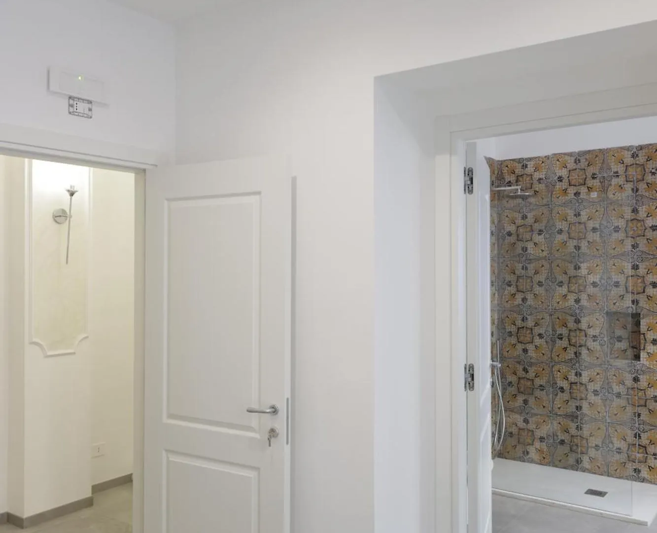 Guest house Artnap Mediterranea Room Naples Italy